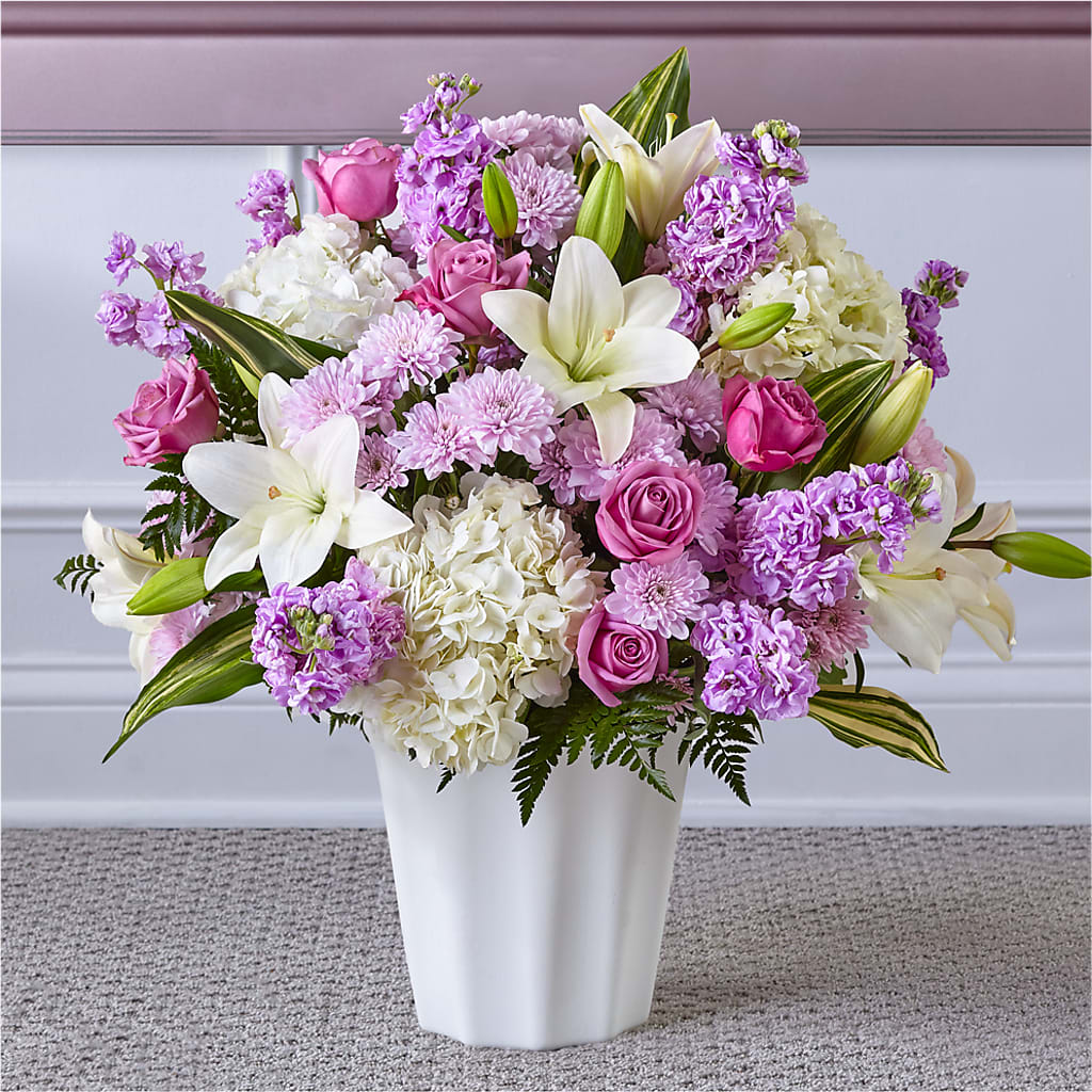 Heaven Sent Floor Basket – Lasting Impressions Flowers Llc, Flemingsburg KY