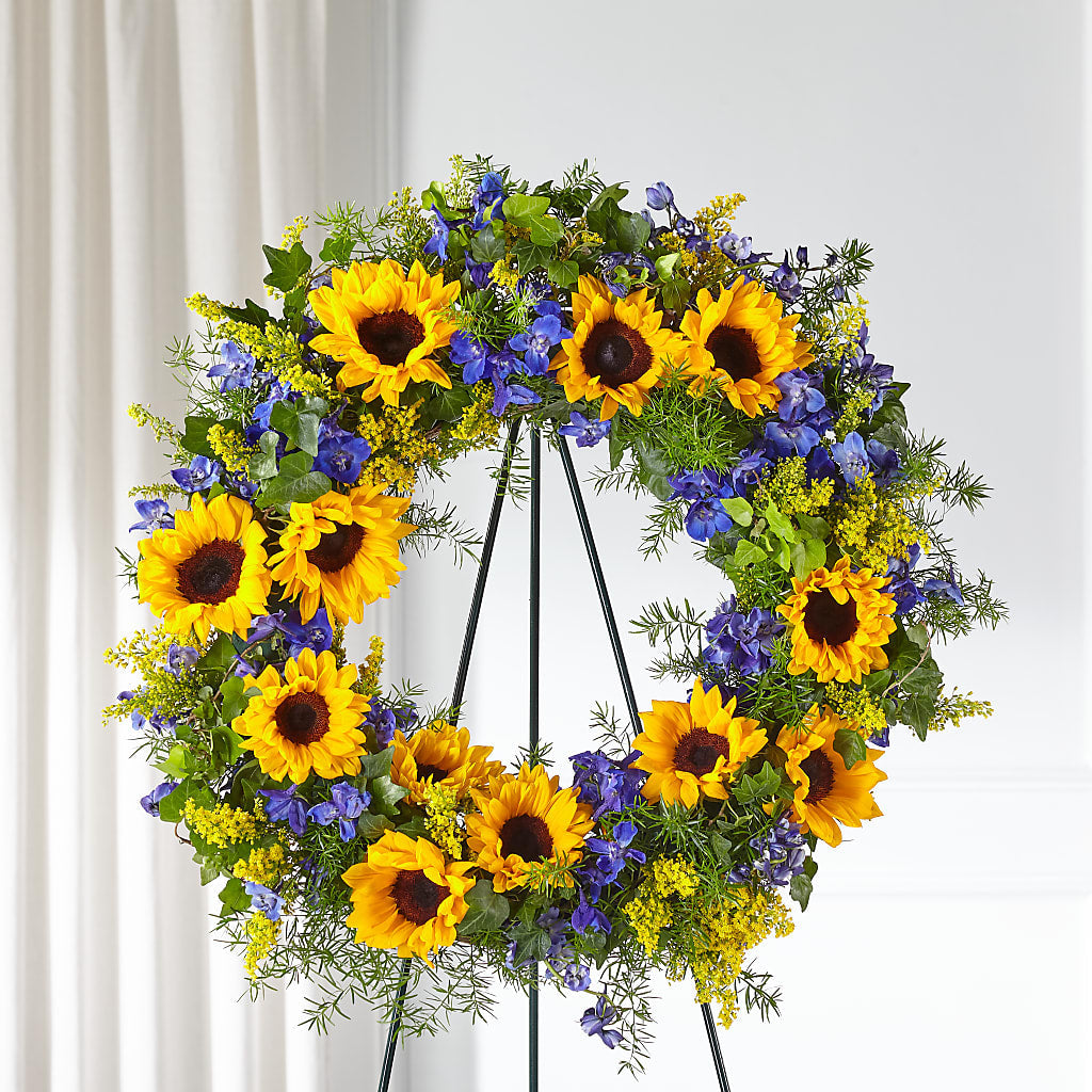 Bright Rays Wreath – Lasting Impressions Flowers Llc, Flemingsburg KY