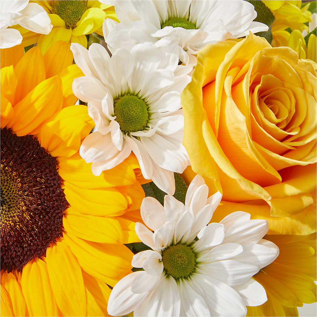 Be Happy Bouquet –  Lasting Impressions Flowers Llc, Flemingsburg KY