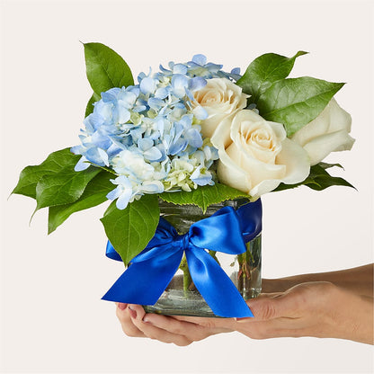 Sky Blue Delight Bouquet –  Lasting Impressions Flowers Llc, Flemingsburg KY