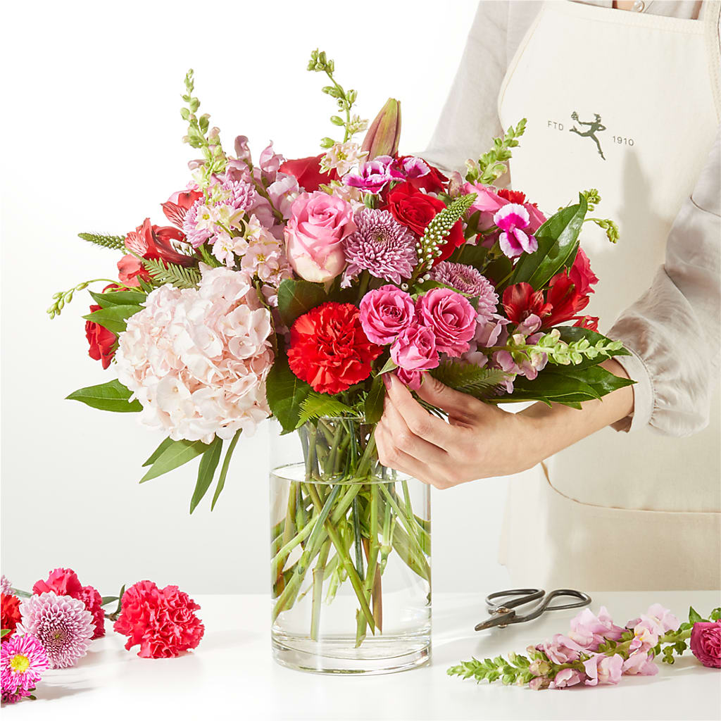 Swooning Over You - A Luxury Florist Original –  Lasting Impressions Flowers Llc, Flemingsburg KY