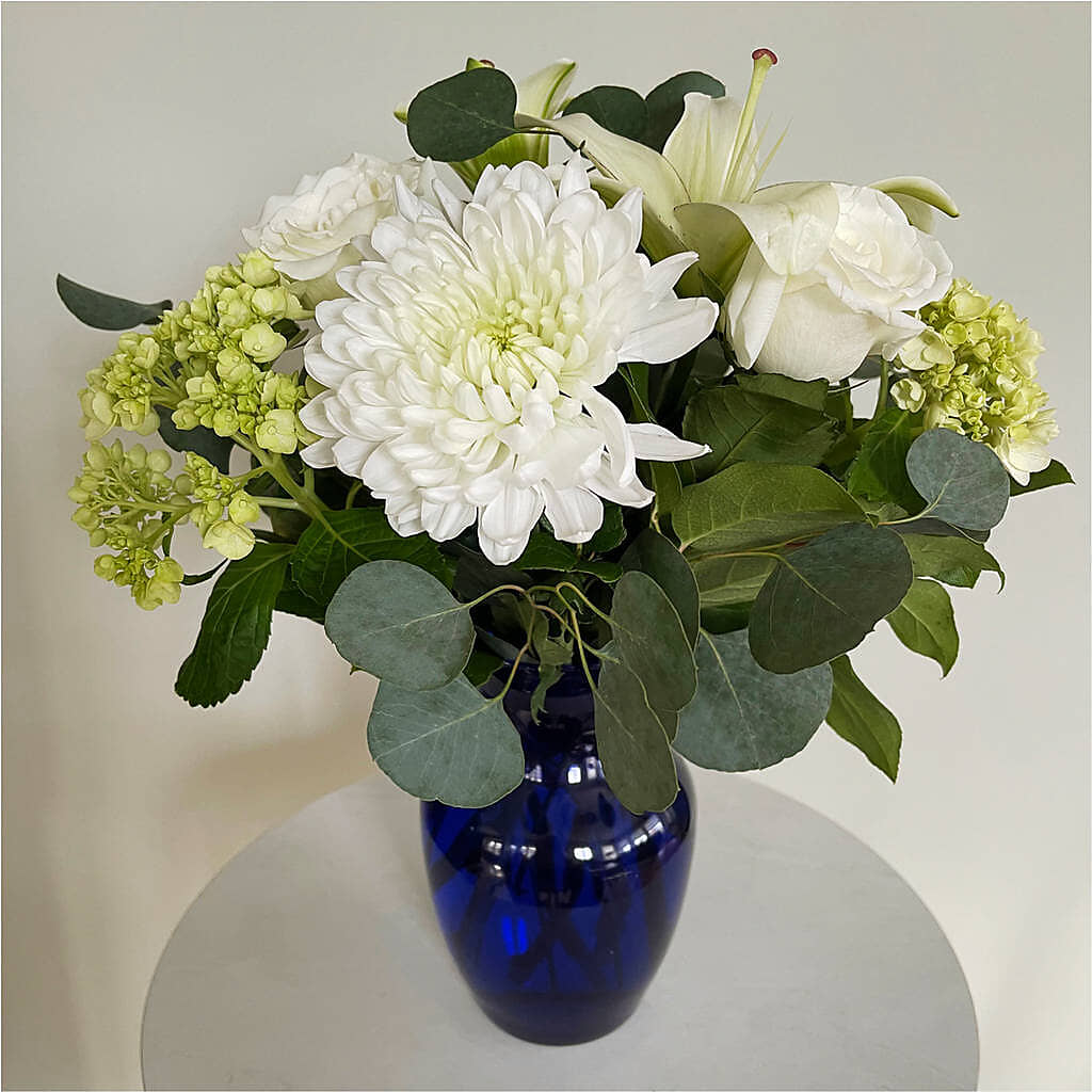 Snowy Dreams Bouquet –  Lasting Impressions Flowers Llc, Flemingsburg KY