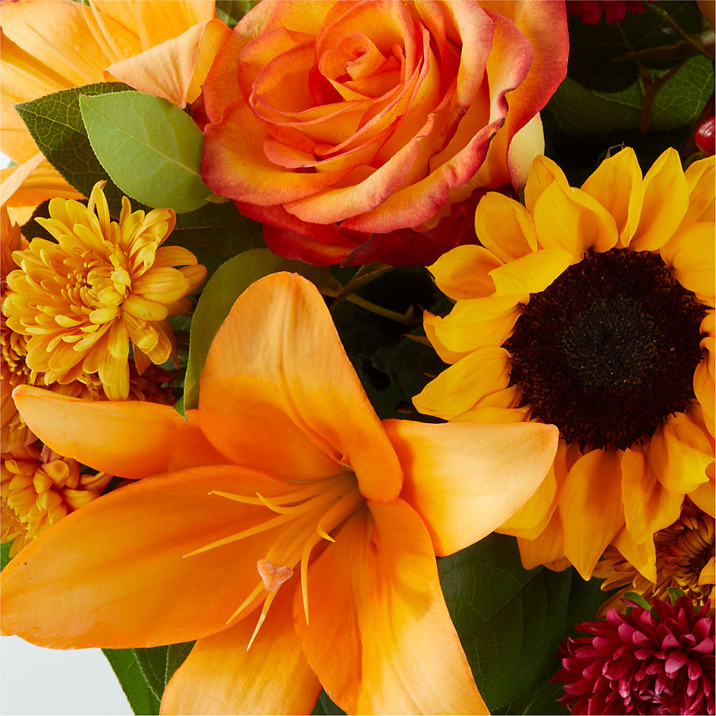 Grateful Centerpiece –  Lasting Impressions Flowers Llc, Flemingsburg KY