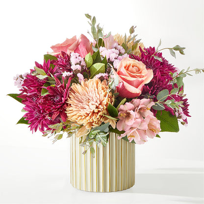 Berry Cobbler Bouquet with Ivory Vase –  Lasting Impressions Flowers Llc, Flemingsburg KY