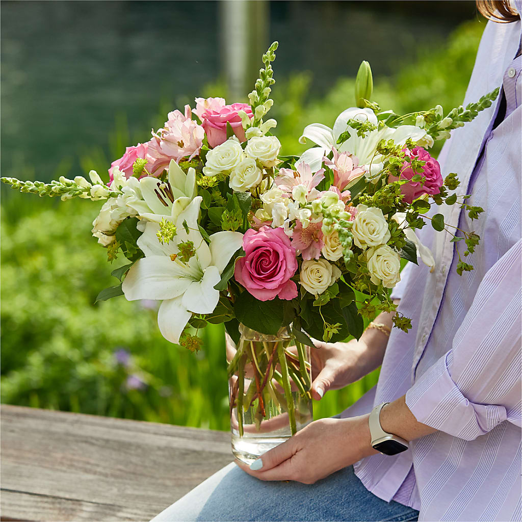 Fondly Bouquet –  Lasting Impressions Flowers Llc, Flemingsburg KY