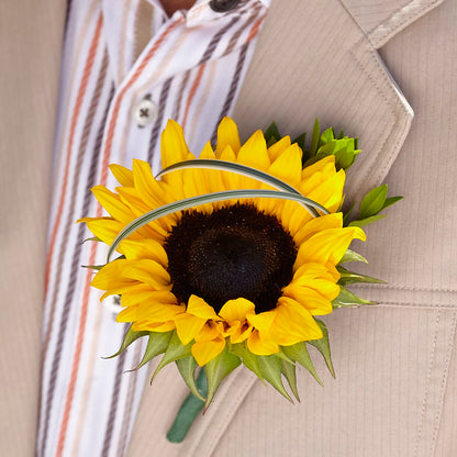 Free Spirit Boutonniere –  Lasting Impressions Flowers Llc, Flemingsburg KY