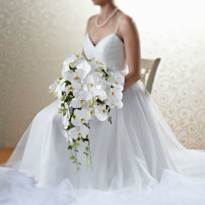 Classic White Bouquet –  Lasting Impressions Flowers Llc, Flemingsburg KY